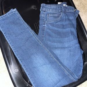 H&M dark rinse Jean size US-12